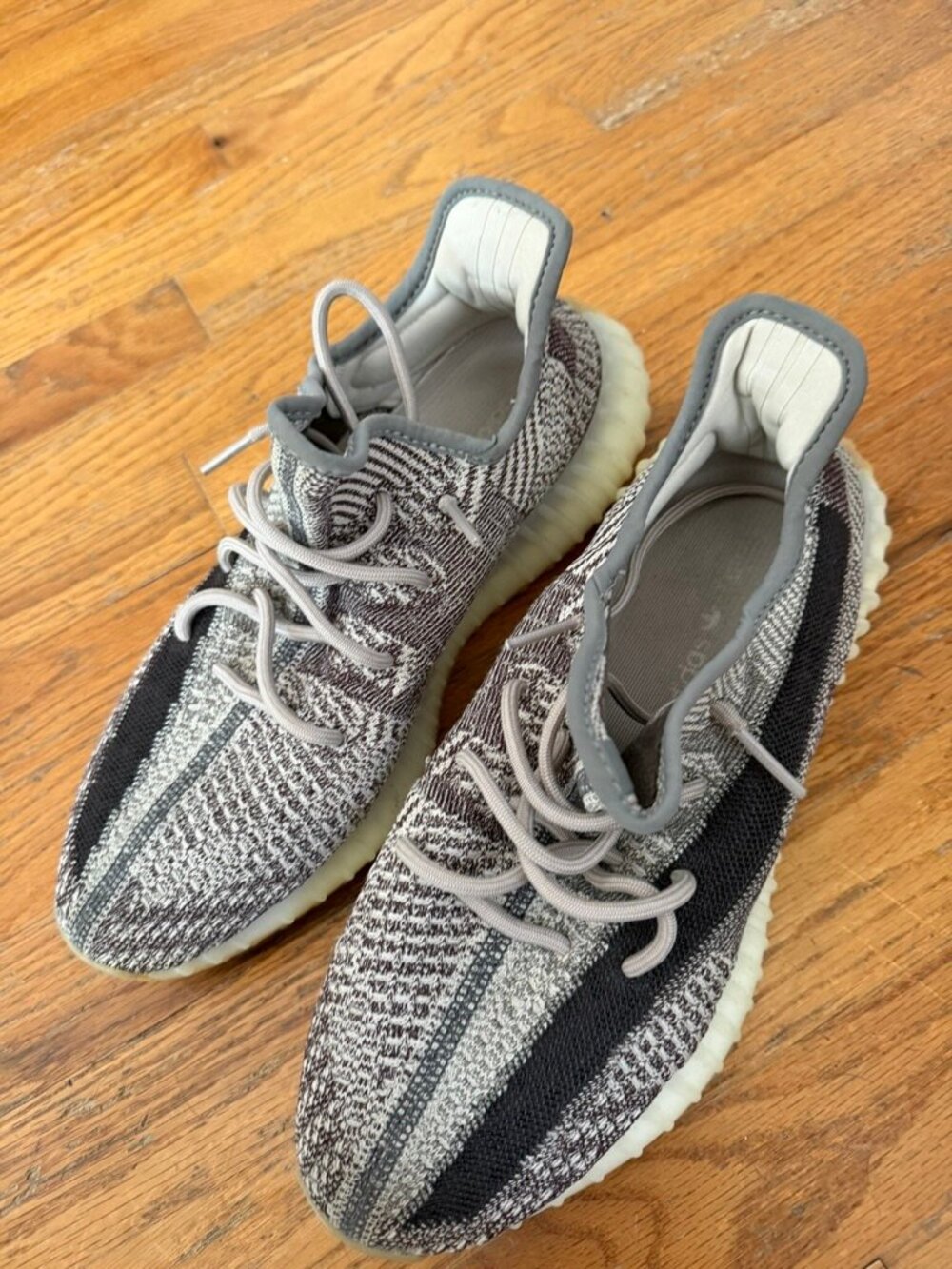 Adidas Yeezy Boost 350 V2 Zyon Size 10 Sneakers